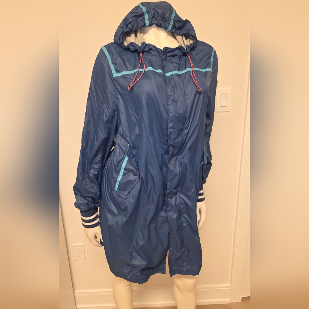 Authentic Y2k Vintage 2000s Diesel Blue Hooded Parachute Windbreaker Jacket XS